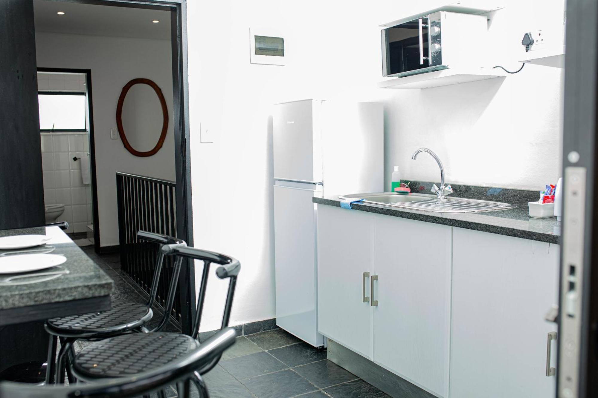 Vetho 1 Apartments Or Tambo Airport Johannesbourg Extérieur photo
