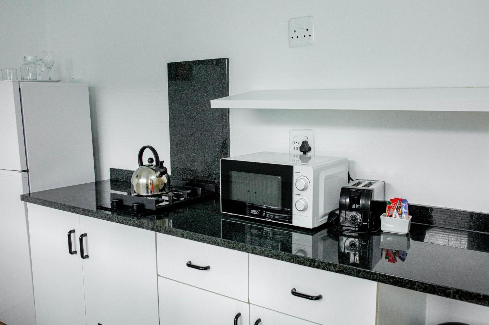 Vetho 1 Apartments Or Tambo Airport Johannesbourg Extérieur photo