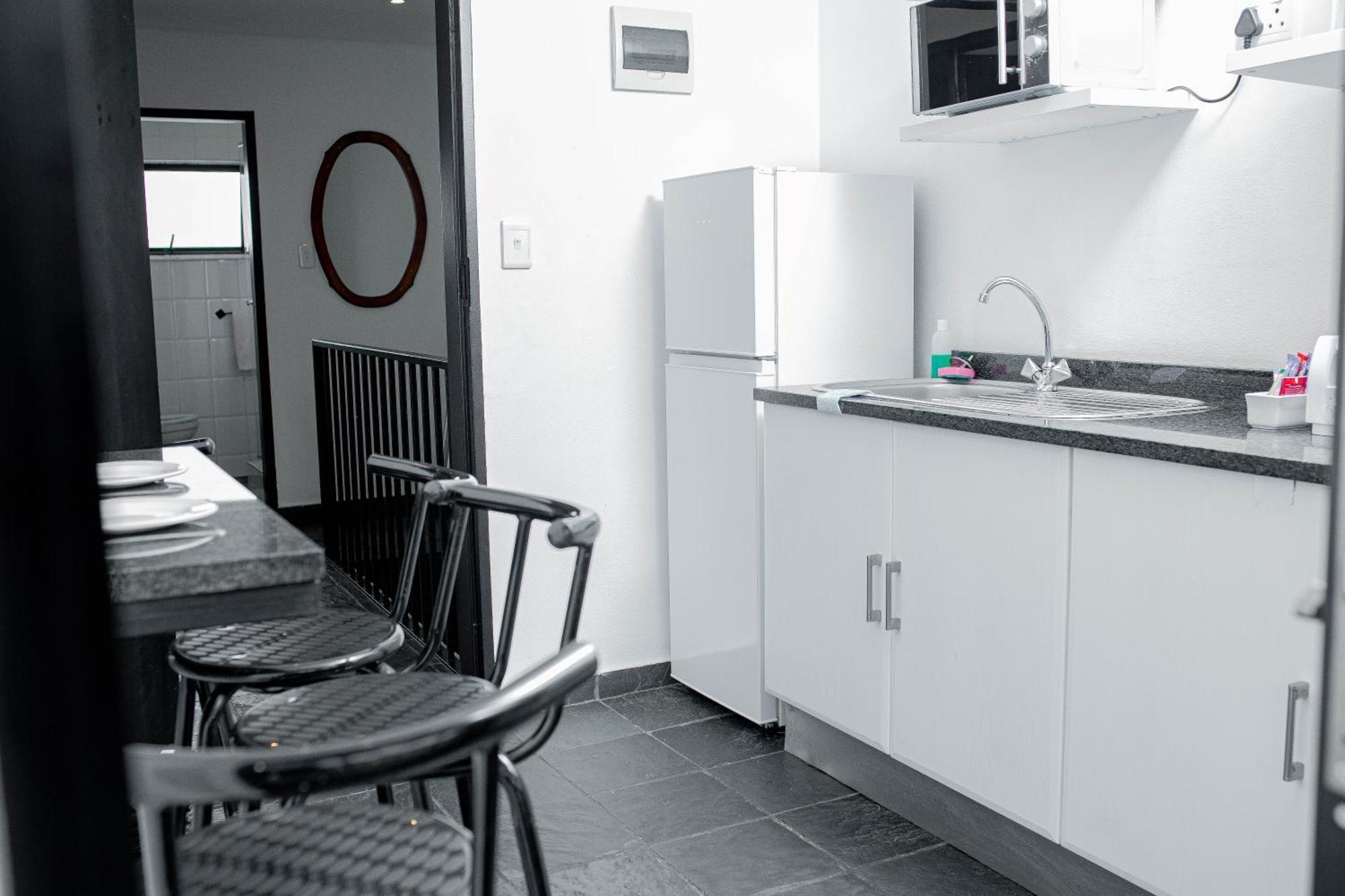 Vetho 1 Apartments Or Tambo Airport Johannesbourg Extérieur photo